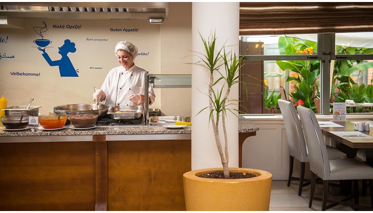 Bella Beach Hotel, Крит